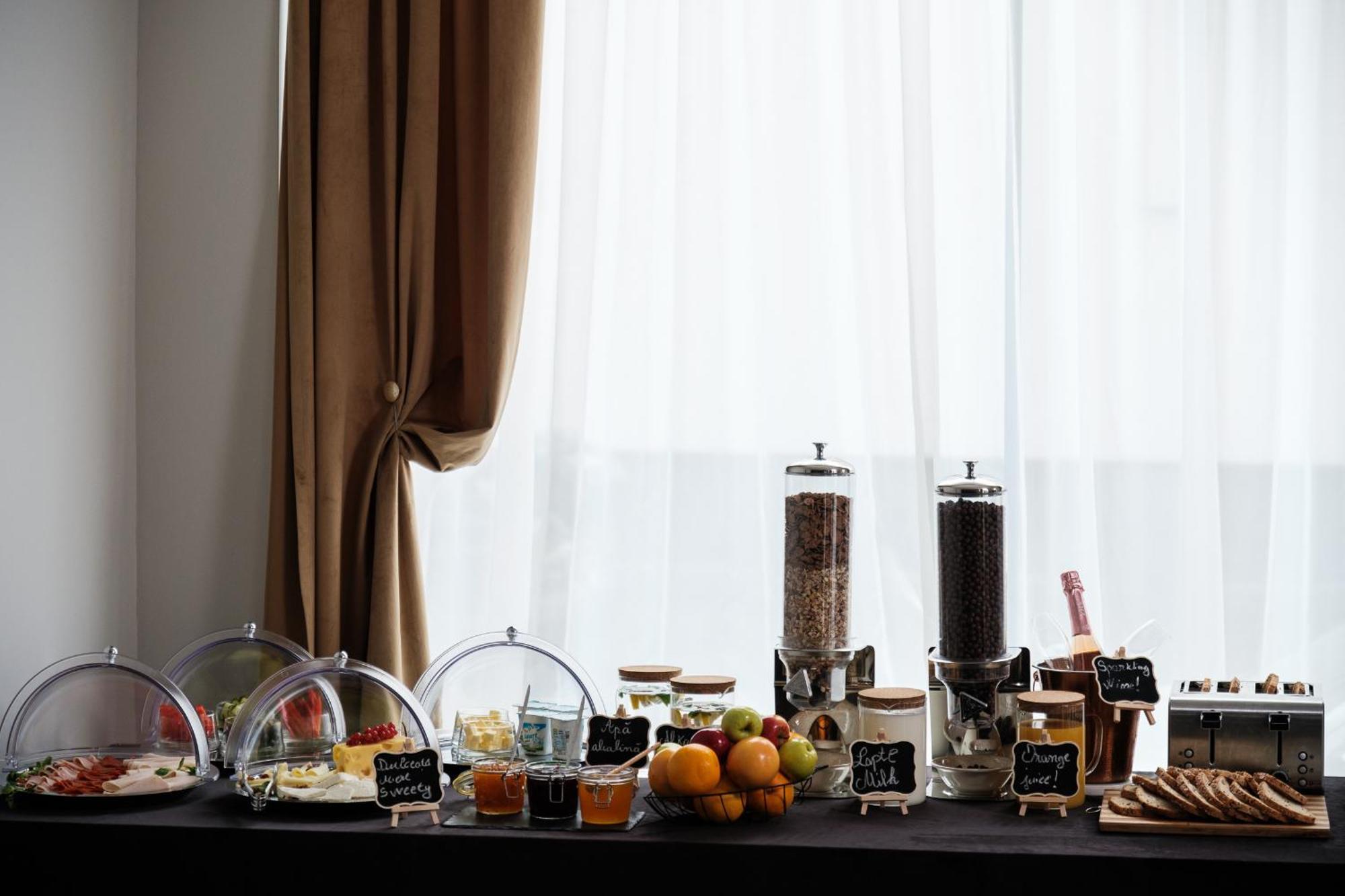 Hotel Clipa Drobeta Turnu Severin Luaran gambar